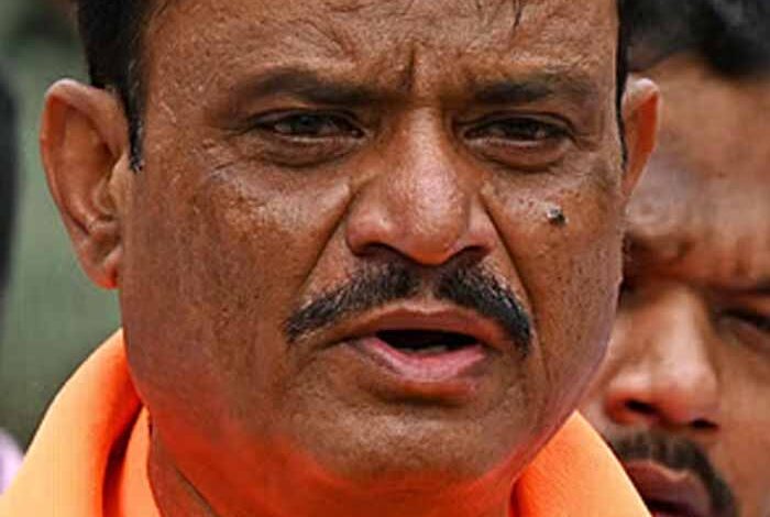 ‘महिला-को-इंजेक्शन-देकर-पहले-गैंगरेप-फिर-चेहरे-पर-किया-पेशाब’,-पुलिस-में-शिकायत-दर्ज-कराई