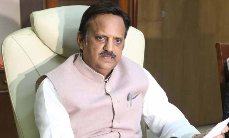 उप-मुख्यमंत्री-शुक्ल-ने-स्वास्थ्य-अमले-को-दिलाई-तंबाकू-नियंत्रण-की-शपथ