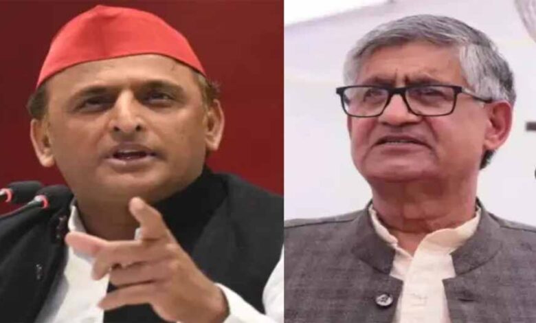 बीजेपी-सांसद-का-शर्मनाक-बयान,-अखिलेश-बोले-भाजपा-दल-नहीं,-नारी-विरोधी-मानसिकता-का-दल-दल-है