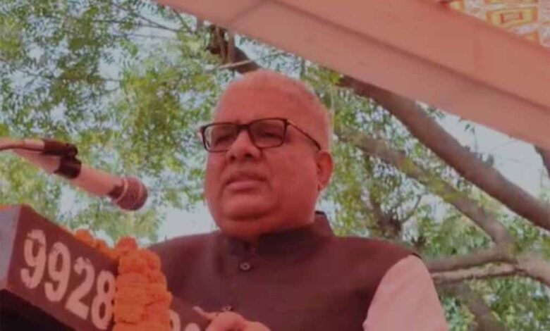 अलवर-के-बहरोड़-में-एक-संवाद-कार्यक्रम-में-पहुंचे-केंद्रिय-मंत्री-भूपेंद्र-यादव-अचानक-उखड़-गए,-मंच-छोड़कर-चले-गए