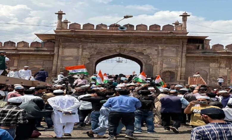 राजधानी-भोपाल-में-मुस्लिम-समाज-ने-लहराया-तिरंगा,-पाकिस्तान-के-खिलाफ-की-नारेबाजी