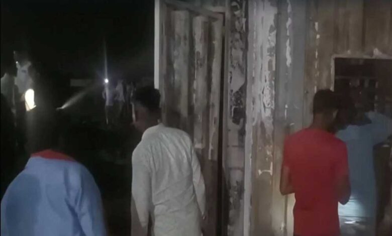 छत्तीसगढ़-में-up-के-2-मजदूर-जिंदा-जले,-निर्माण-कैंपों-की-सुरक्षा-व्यवस्था-पर-सवाल