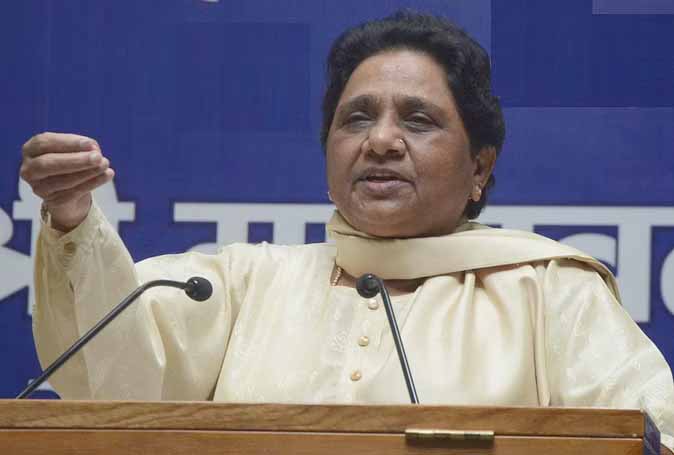 मायावती-ने-बिना-नाम-लिए-पाकिस्तान-को-दी-नसीहत,-बोली-पड़ोसी-देश-गौतम-बुद्ध-से-प्रेरणा-लें