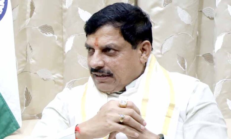 नागरिकों-की-सुरक्षा-के-लिये-वाहनों-की-फिटनेस-की-जाँच-के-लिये-चलाएं-अभियान-:-मुख्यमंत्री-डॉ.-यादव