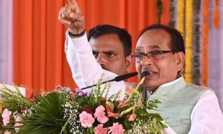 रायपुर-:-अब-कोई-गरीब-कच्चे-मकान-में-नहीं-रहेगा,-सबके-बनेंगे-पक्के-मकान-:-केंद्रीय-मंत्री-चौहान