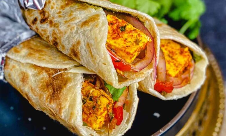 घर-पर-बनाएं-पनीर-रोल