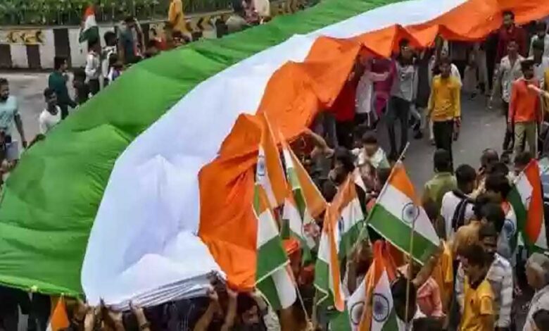 आज-इंदौर-की-सड़कों-पर-देशभक्ति-का-सैलाब,-मुख्यमंत्री-के-साथ-निकलेगा-विशाल-तिरंगा-मार्च