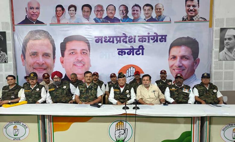 कांग्रेस-सैनिक-प्रकोष्ठ-ने-मंत्री-शाह-और-जगदीश-देवड़ा-के-बयानों-को-लेकर-की-प्रेस-कॉन्फ्रेंस