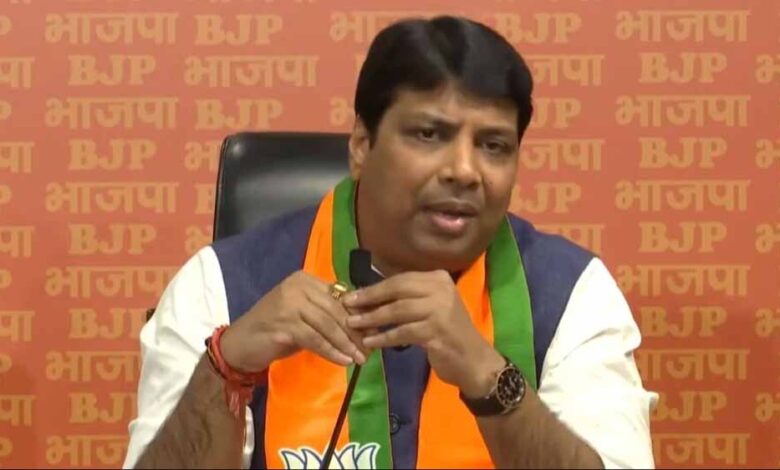 कांग्रेस-नेता-उदित-राज-के-बयान-पर-रोहन-गुप्ता-ने-कहा,-कांग्रेस-पार्टी-दरबारी-मानसिकता-से-पीड़ित-है