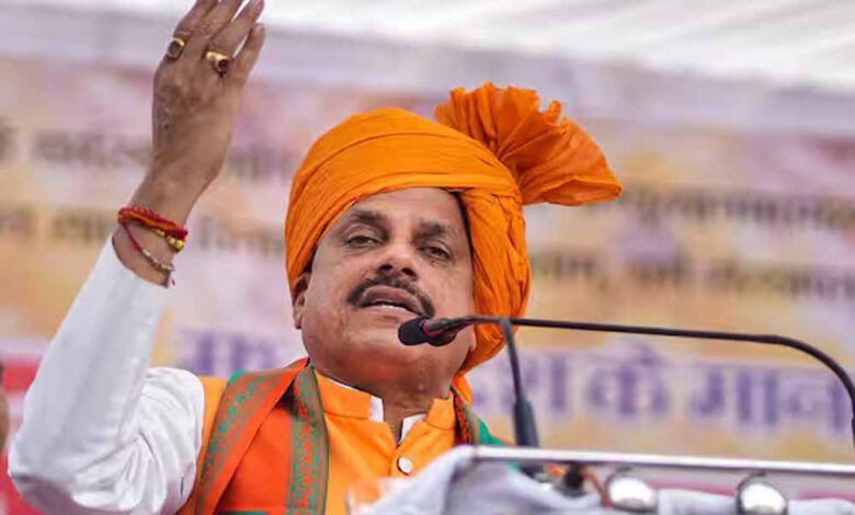 bjp-अगले-महीने-से-स्पीकिंग-कोर्स-करेगी-शुरु,-मंत्रियों,-सांसदों-और-विधायकों-की-विवादित-बयानबाजी-पर-लगेगी-रोक