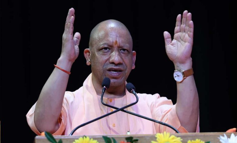 श्रीकृष्ण जन्मभूमि के लिए आगे आएं अखिलेशः मुख्यमंत्री श्रीकृष्ण-जन्मभूमि-के-लिए-आगे-आएं-अखिलेशः-मुख्यमंत्री