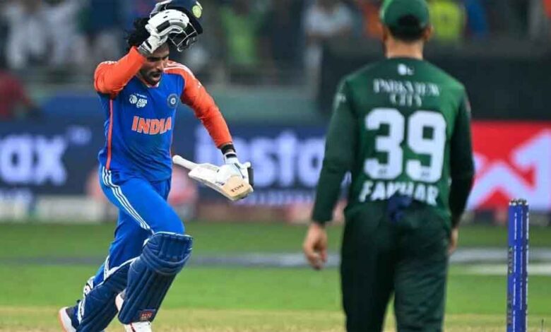 भारत-पाक मुकाबले का महा रिकॉर्ड: 2024 फाइनल भी पड़ा फीका, करोड़ों ने देखा लाइव मैच भारत-पाक-मुकाबले-का-महा-रिकॉर्ड:-2024-फाइनल-भी-पड़ा-फीका,-करोड़ों-ने-देखा-लाइव-मैच