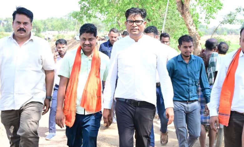 करोड़ों की लागत से बदल रहा पुसौर का स्वरूप-वित्त मंत्री चौधरी करोड़ों-की-लागत-से-बदल-रहा-पुसौर-का-स्वरूप-वित्त-मंत्री-चौधरी