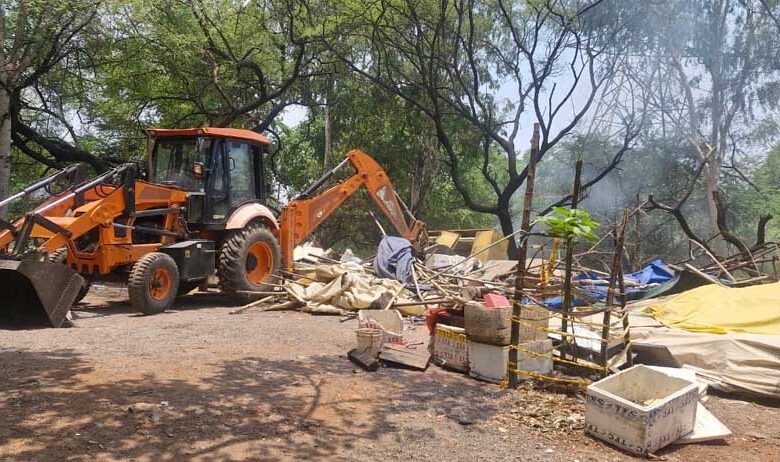 हनोदा माइनर नहर क्षेत्र में अतिक्रमण हटाने की बड़ी कार्रवाई हनोदा-माइनर-नहर-क्षेत्र-में-अतिक्रमण-हटाने-की-बड़ी-कार्रवाई