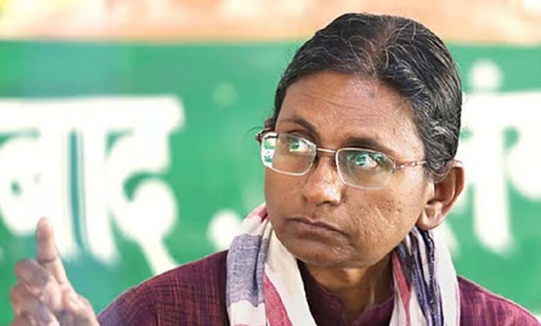 जाने कौन हैं मीनाक्षी नटराजन? राहुल गांधी की करीबी नेता को कांग्रेस ने दिग्विजय सिंह की सीट से बनाया राज्यसभा उम्मीदवार जाने-कौन-हैं-मीनाक्षी-नटराजन?-राहुल-गांधी-की-करीबी-नेता-को-कांग्रेस-ने-दिग्विजय-सिंह-की-सीट-से-बनाया-राज्यसभा-उम्मीदवार