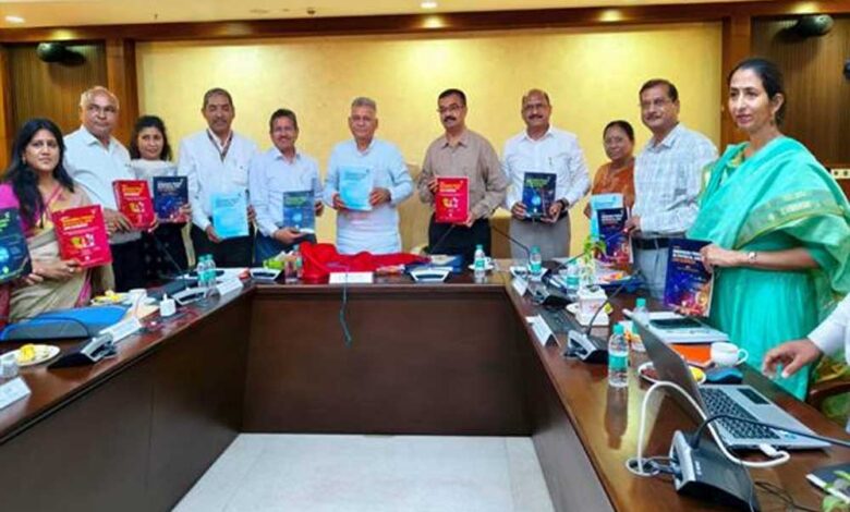 विद्यार्थियों को वैश्विक अवसरों के अनुरूप तैयार करने की दिशा में कार्य करें : मंत्री परमार विद्यार्थियों-को-वैश्विक-अवसरों-के-अनुरूप-तैयार-करने-की-दिशा-में-कार्य-करें-:-मंत्री-परमार