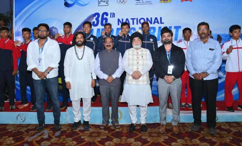 कयाकिंग-कैनोइंग को आगे बढ़ाने हरसंभव सहयोग देगी सरकार – अरुण साव कयाकिंग-कैनोइंग-को-आगे-बढ़ाने-हरसंभव-सहयोग-देगी-सरकार-–-अरुण-साव