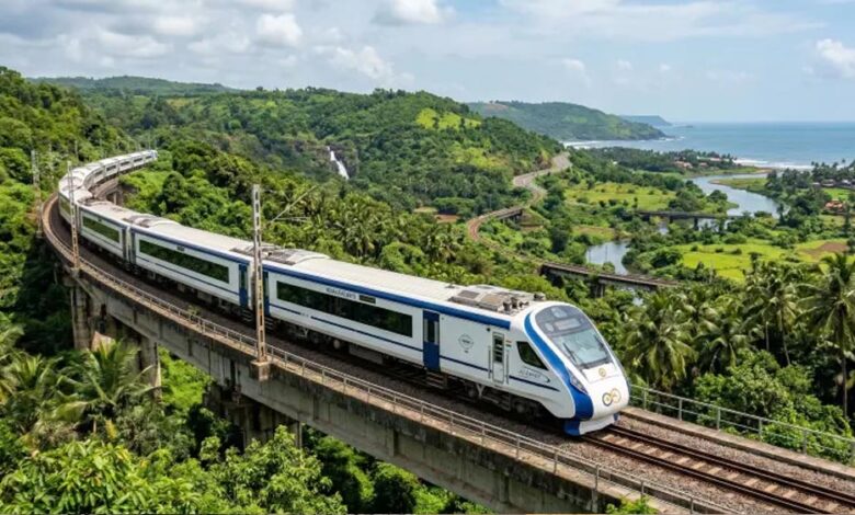 रेलवे की बड़ी तैयारी, 220 KMPH की रफ्तार से दौड़ेंगी सेमी हाई स्पीड ट्रेनें; कोच में होगा ब्लैक बॉक्स रेलवे-की-बड़ी-तैयारी,-220-kmph-की-रफ्तार-से-दौड़ेंगी-सेमी-हाई-स्पीड-ट्रेनें;-कोच-में-होगा-ब्लैक-बॉक्स