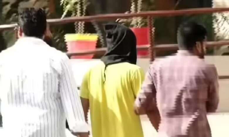 ATS की बड़ी कार्रवाई, धार से संदिग्ध हाजी अजहर गिरफ्तार; पाकिस्तान भेजी गई तस्वीरों के मिले सुराग ats-की-बड़ी-कार्रवाई,-धार-से-संदिग्ध-हाजी-अजहर-गिरफ्तार;-पाकिस्तान-भेजी-गई-तस्वीरों-के-मिले-सुराग