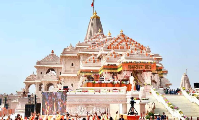 अयोध्या राम मंदिर दान चोरी मामले में SIT की जांच तेज, चार कर्मचारी पूछताछ के लिए पेश अयोध्या-राम-मंदिर-दान-चोरी-मामले-में-sit-की-जांच-तेज,-चार-कर्मचारी-पूछताछ-के-लिए-पेश