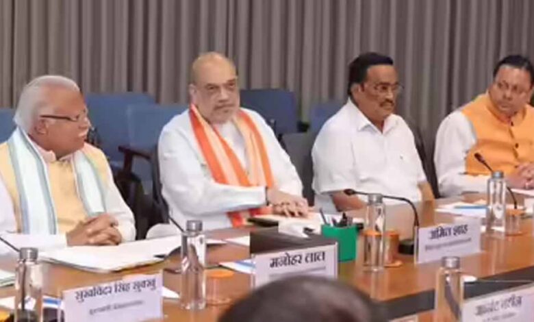 दिल्ली में झुग्गी पुनर्वास और किशाऊ बांध परियोजना पर अमित शाह की अहम बैठक दिल्ली-में-झुग्गी-पुनर्वास-और-किशाऊ-बांध-परियोजना-पर-अमित-शाह-की-अहम-बैठक