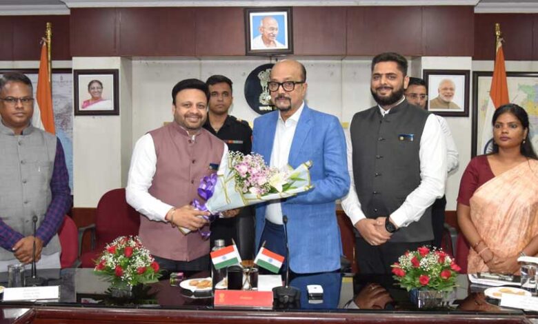 पर्यावरण संरक्षण, विशेष पिछड़ी जनजातियों के उत्थान, ब्रेस्ट कैंसर जागरूकता के लिए रोटेरियन निभाएं सक्रिय भूमिका- डेका पर्यावरण-संरक्षण,-विशेष-पिछड़ी-जनजातियों-के-उत्थान,-ब्रेस्ट-कैंसर-जागरूकता-के-लिए-रोटेरियन-निभाएं-सक्रिय-भूमिका-डेका