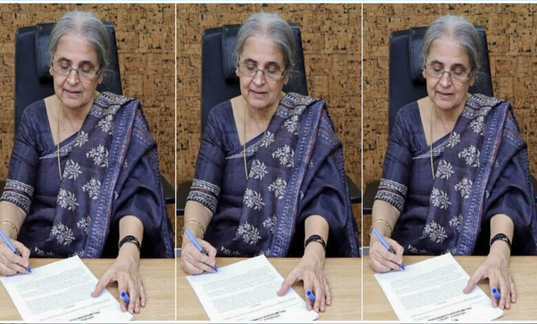 UCC ड्राफ्ट की कमान जज रंजना प्रकाश देसाई के हाथों में, जानिए किन बड़े पदों पर दे चुकी हैं सेवाएं ucc-ड्राफ्ट-की-कमान-जज-रंजना-प्रकाश-देसाई-के-हाथों-में,-जानिए-किन-बड़े-पदों-पर-दे-चुकी-हैं-सेवाएं