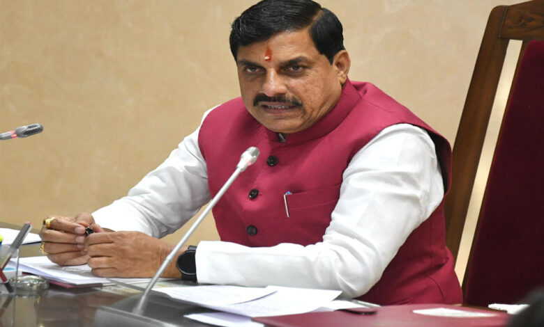 मोहन कैबिनेट विस्तार का काउंटडाउन! महिला विधायकों समेत 5 चेहरे रेस में, सिंधिया खेमे की दावेदारी मजबूत मोहन-कैबिनेट-विस्तार-का-काउंटडाउन!-महिला-विधायकों-समेत-5-चेहरे-रेस-में,-सिंधिया-खेमे-की-दावेदारी-मजबूत