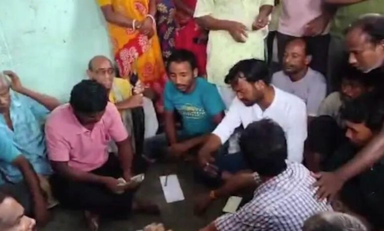 बंगाल-में-आवास-योजना-पर-‘कट-मनी’-के-आरोप,-दबाव-बढ़ने-पर-tmc-नेताओं-ने-लौटाए-पैसे