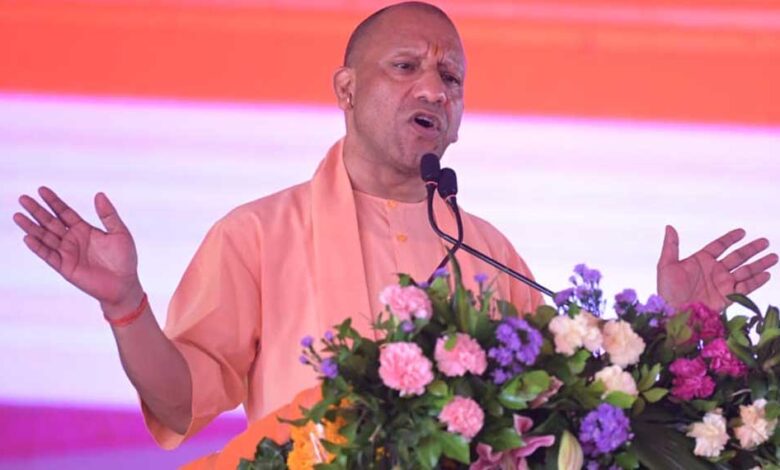 विकास-के-नए-कीर्तिमान-रच-रहा-उत्तर-प्रदेश