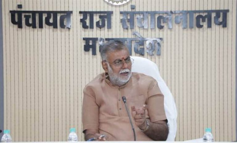 पंचायतों-को-बनाए-आत्मनिर्भर-और-रोजगारोन्मुखी-:-मंत्री-पटेल