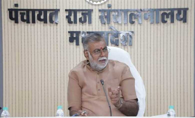 पंचायतों-को-बनाए-आत्मनिर्भर-और-रोजगारोन्मुखी-:-मंत्री-पटेल