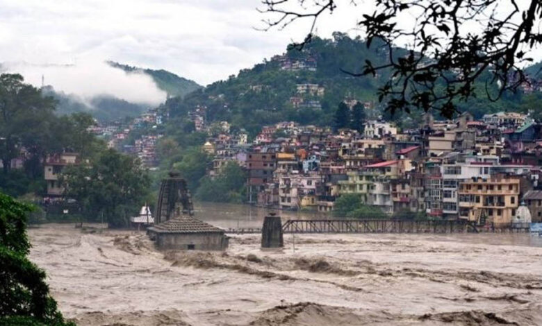 himachal-rain:-मॉनसून-का-कहर,-9-लोगों-की-मौत,-49-सड़कें-बंद;-बारिश-भूस्खलन-से-जनजीवन-प्रभावित