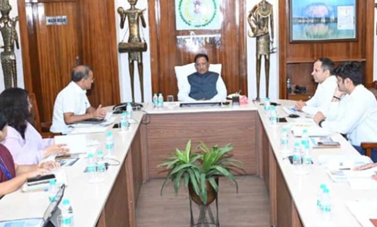 मुख्यमंत्री-विष्णु-देव-साय-ने-खरीफ-2026-एवं-संभावित-अल्प-वर्षा-की-तैयारियों-की-उच्चस्तरीय-समीक्षा-की
