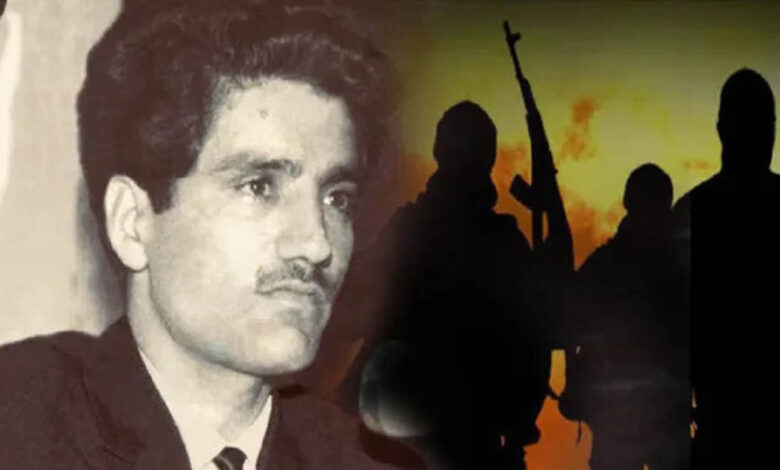 कश्मीर-में-स्कूली-किताबों-पर-विवाद:-मकबूल-भट्ट-को-‘शहीद’-और-अलगाववादियों-को-‘स्वतंत्रता-सेनानी’-बताने-का-आरोप