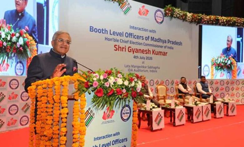 बूथ-लेवल-अधिकारी-(बीएलओ)-होते-हैं-लोकतंत्र-की-नींव-:-मुख्य-निर्वाचन-आयुक्त-कुमार