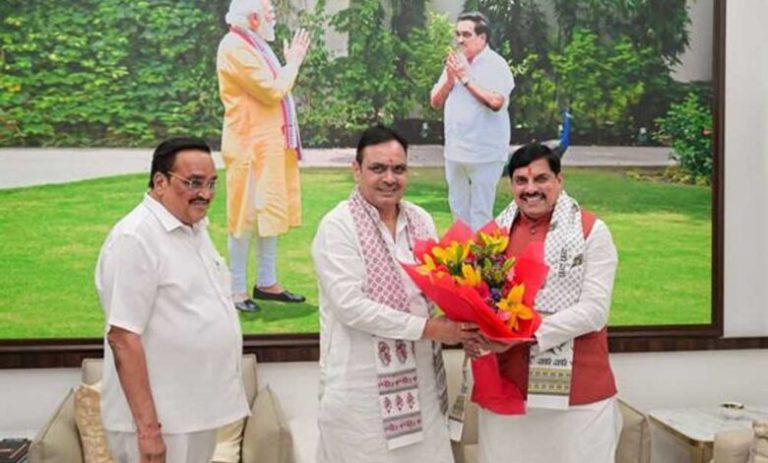 मुख्यमंत्री-डॉ.-यादव-ने-केंद्रीय-गृह-मंत्री-शाह-सहित-अन्य-केंद्रीय-मंत्रियों-से-की-भेंट