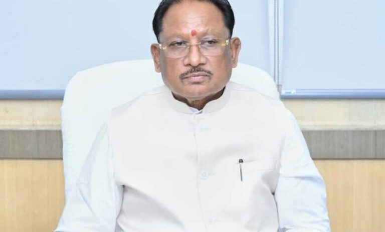 मुख्यमंत्री-विष्णुदेव-साय-के-सुशासन-में-ग्रामीण-क्षेत्रों-में-मजबूत-हो-रहा-पेयजल-अधोसंरचना-का-नेटवर्क