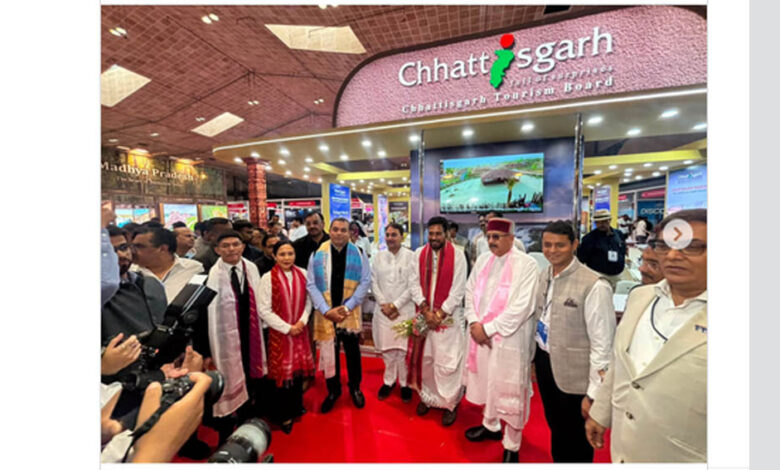 ट्रैवल-एंड-ट्रेड-फेयर-कोलकाता-2026-में-छत्तीसगढ़-पर्यटन-का-दमदार-प्रदर्शन,-वैश्विक-पर्यटन-मानचित्र-पर-मजबूत-हुई-पहचान