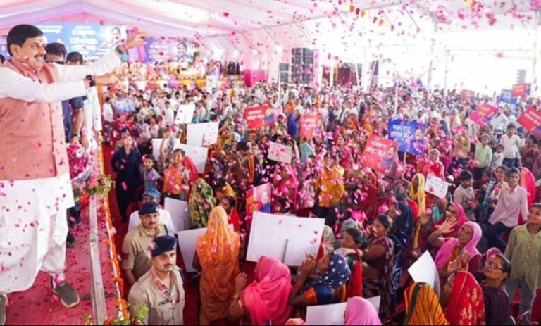 महिला-सशक्तिकरण-में-लाड़ली-बहना-योजना-क्रांतिकारी-पहल-:-मुख्यमंत्री-डॉ.-यादव